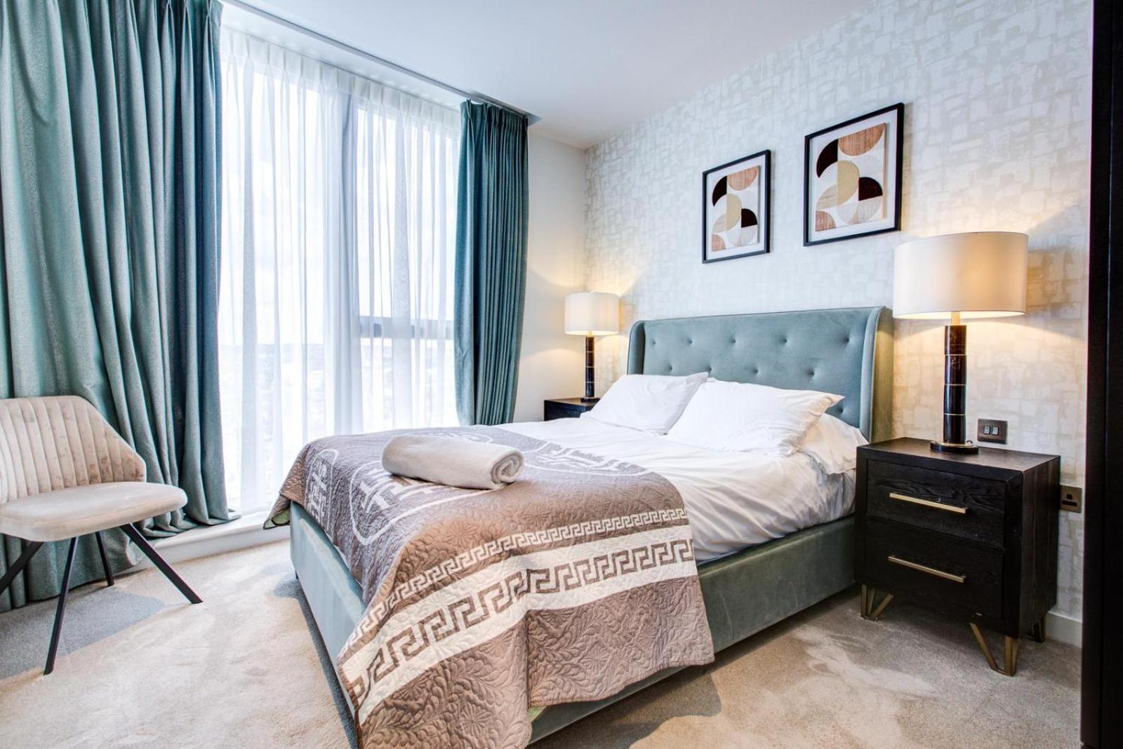 Park Lane Exclusive Apartment London